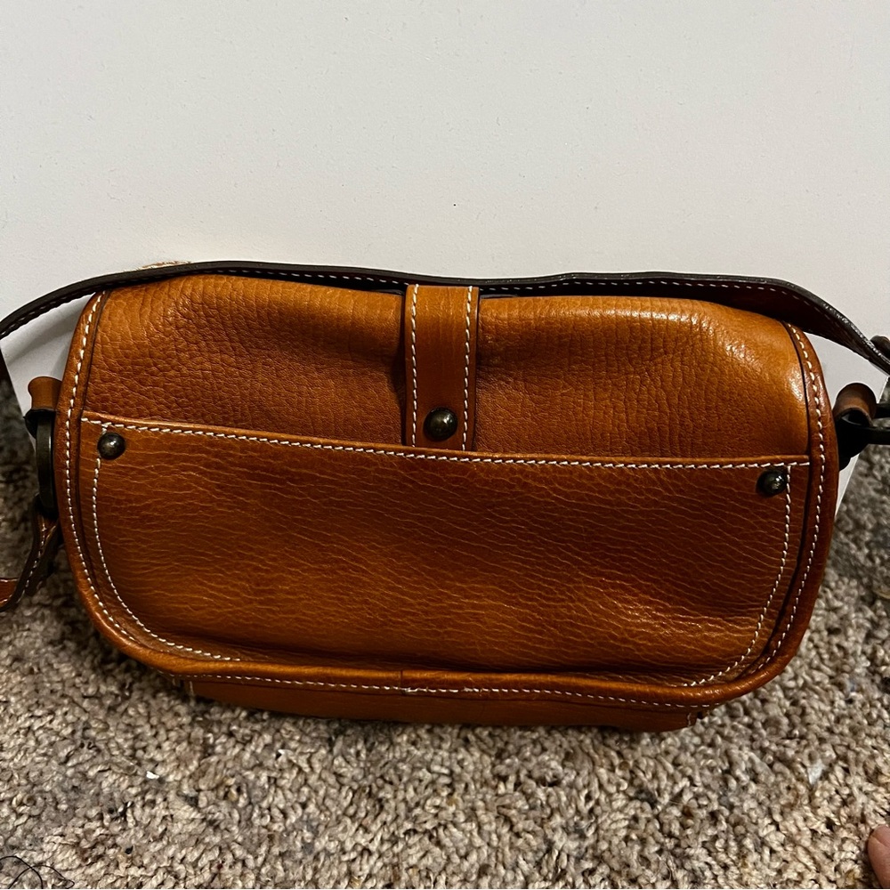 Banana Republic BR Vintage Tan Leather Buckle Detail Mini Purse - Picture 4 of 7